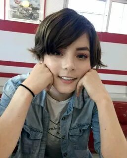 Pin by Leslie0u0 on Draw Tomboy hairstyles, Short hair style