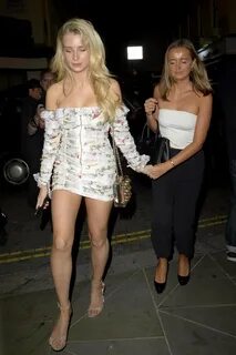 lottie moss leaves the love magazine 10th birthday party at 