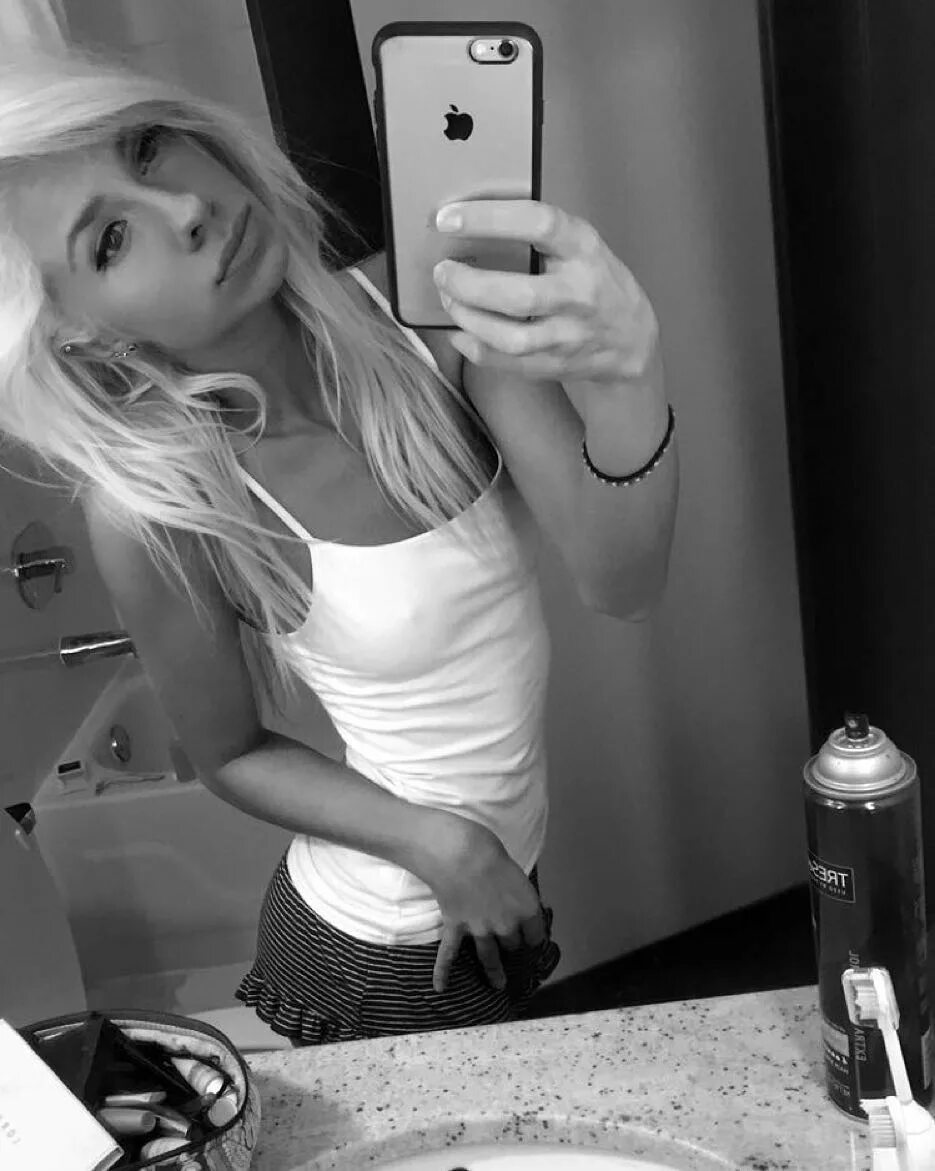 11.6k Likes, 244 Comments - ANDIE CASE (@andiecase) on Instagram: “2:32am ...