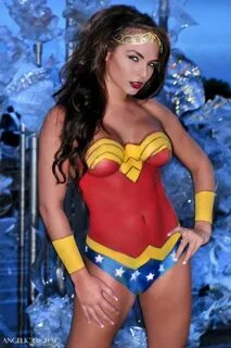 Wonder Woman Maternity Body Paint Free Porn