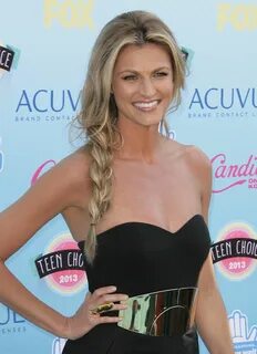 Erin Andrews: In Case You Forgot How Hot Erin Andrews Is Hai