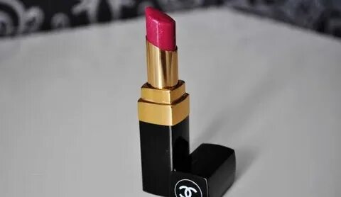 Chanel Rouge Coco Shine #61 Bonheur & Chanel Rouge Allure Ve