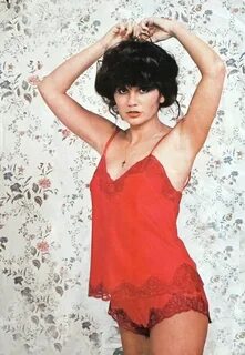 Linda ronstadt sexy 🌈 Pin on Music