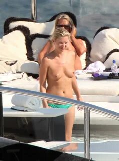 Kate Moss topless " Дуделка - Интересные новости и фото