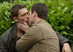 Gay Kiss 'Uproar' in the UK - Perez Hilton