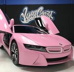 Glamour Queen Pink car, Girly car, Dream cars