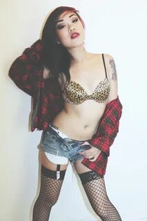 Minnie Scarlet - Porn Photos Sex Videos