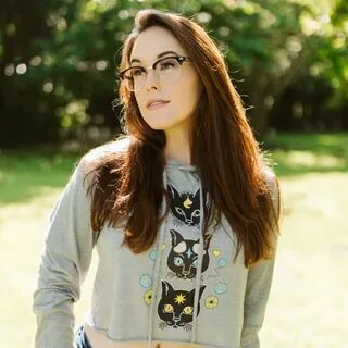 Meg Turney Age, Height, Weight, Net Worth 2022 - World-Celeb