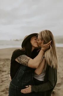 Best 12 lesbianengagementpictures-lesbianengagement-lesbian-