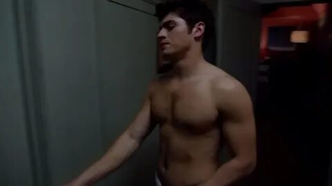 Gregg Sulkin Fit Males Shirtless & Naked