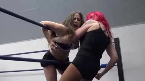 Sarah Logan Belly Punching - YouTube