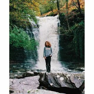 Finn Beales on Instagram: "Autumn falls. Love this time of y