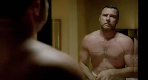 Famosos desnudos в Твиттере: "Liev Schreiber mostrando las n