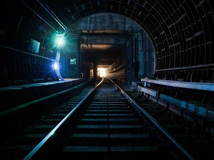 Photographer Timo Stammberger in subway tunnels without perm