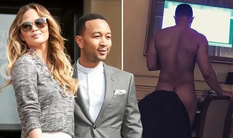 Chrissy Teigen shows off husband John Legend's bare bottom i