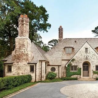 48 Charming Exteriors We'd Love To Come Home To Tudor house 