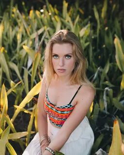 49 Barbara Dunkelman Hot Photos Will Drive You Crazy For Her