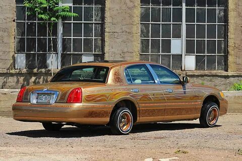 1998 Lincoln Town Car - Life's Golden