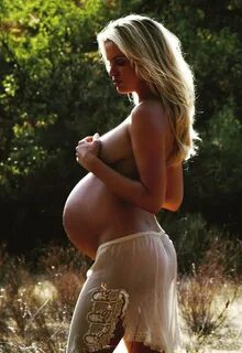 Chelsea Salmon Topless Pregnant (6 Photos) #TheFappening