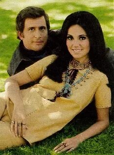 "That Girl" (1966-71) Marlo Thomas as Ann Marie, Ted Bessell