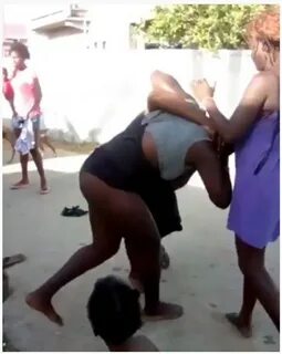 Two Women Fight In Public, Strip Each Other Unclad (photos) 