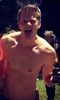 Scott Hoying Pictures. Hotness Rating = 8.61/10