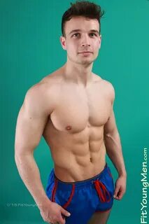 Fit Young Men: Model Dan Hutchins - Gym - Muscular Young Pup