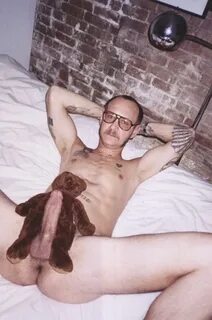 Шок и провокация от Терри Ричардсона.