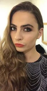 Cara Delevingne Lookalike - Hire Celebrity Lookalikes, Doubl