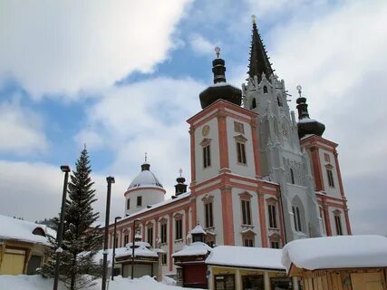 File:Basilika von Mariazell 8.jpg - Wikimedia Commons