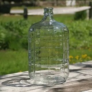 Italian 3 Gallon Glass Carboy