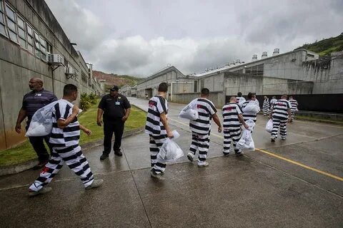 Hundreds of Hawaii inmates freed from overcrowded facilities