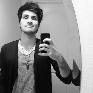 Uhhggg, Anthony Padilla, my love. Why are you so attractive?