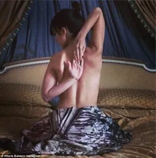 Hilaria Baldwin poses topless in racy new yoga snap Daily Ma