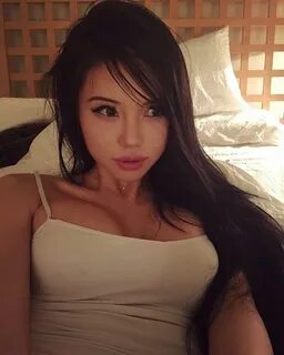 Liling Chinise Girls Escorts, Chinese escort in New Delhi