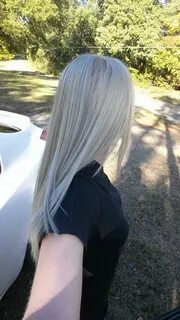 Wella Color Charm: Frosty Ash with Pale Ash Blonde toner don
