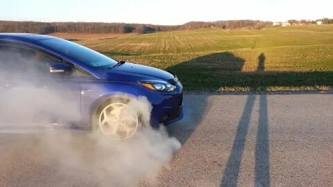 2013 ford focus st burnout - YouTube