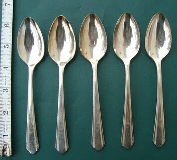 Silverplate WM Rogers IS AA Floral Forks Spoons Choice Silve