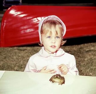 This Is What Adorable Little Tabitha Stephens From Bewitched