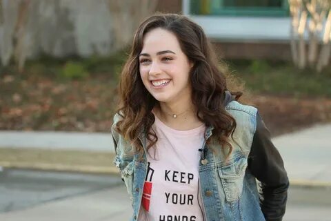Mary Mouser Wallpapers - Wallpaper Cave