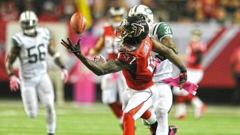 Julio Jones of Atlanta Falcons feared to be done for remaind
