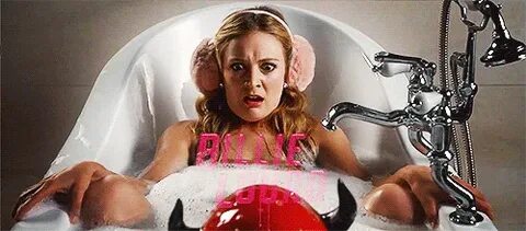 Billie lourd scream queens set GIF - Find on GIFER