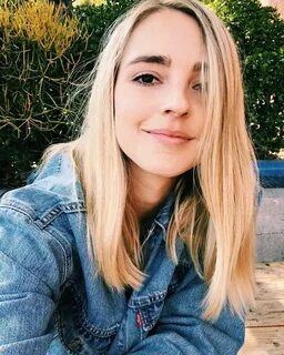 Our Queen ♛ ♔ ♕ ☽ Katelyn Tarver ❤ Her EP is awesome ☻ Katel