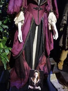 Hollywood Movie Costumes and Props: Elizabeth Swann costume 