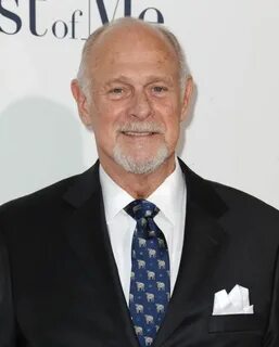 Pictures of Gerald McRaney