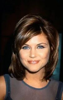 Trop de connexions Tiffani amber thiessen hair, Hairstyle, H