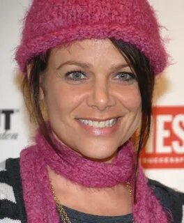 File:Meredith Salenger LF.JPG - Wikimedia Commons