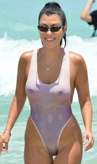 Kourtney Kardashian Naked Boobs.