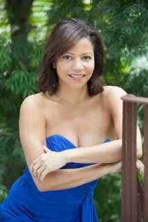 Picture of Gloria Reuben