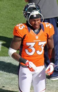 File:Duke Ihenacho Broncos.jpg - Wikipedia